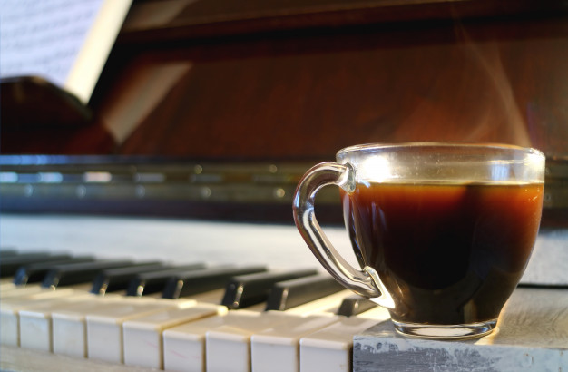 Selain kopi luwak, 5 bahan makanan ini terbuat dari kotoran hewan