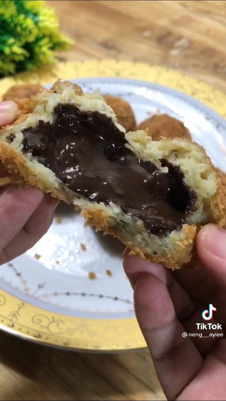 8 Camilan berbahan pisang viral di TikTok, bisa jadi ide jualan