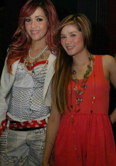 10 Gaya busana ikonik Maia Estianty saat sebagai duo vokal perempuan