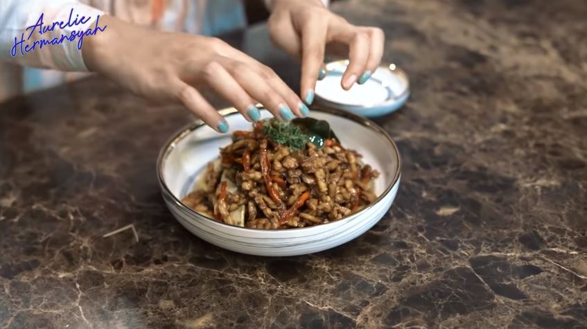 10 Menu masakan ala Aurel Hermansyah, simpel tapi bikin ngiler