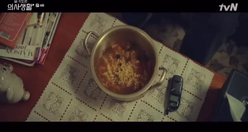 7 Makanan di drama Hospital Playlist ini bikin ngiler