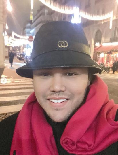 7 Potret Ivan Gunawan kenang momen liburan ke luar negeri, stylish