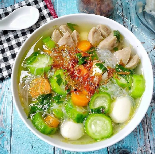 15 Resep sop sederhana, segar dan menggugah selera