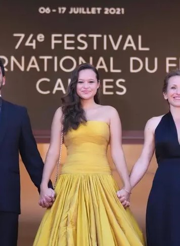 10 Pesona Melati Wijsen wakil Indonesia di Festival Film Cannes 2021