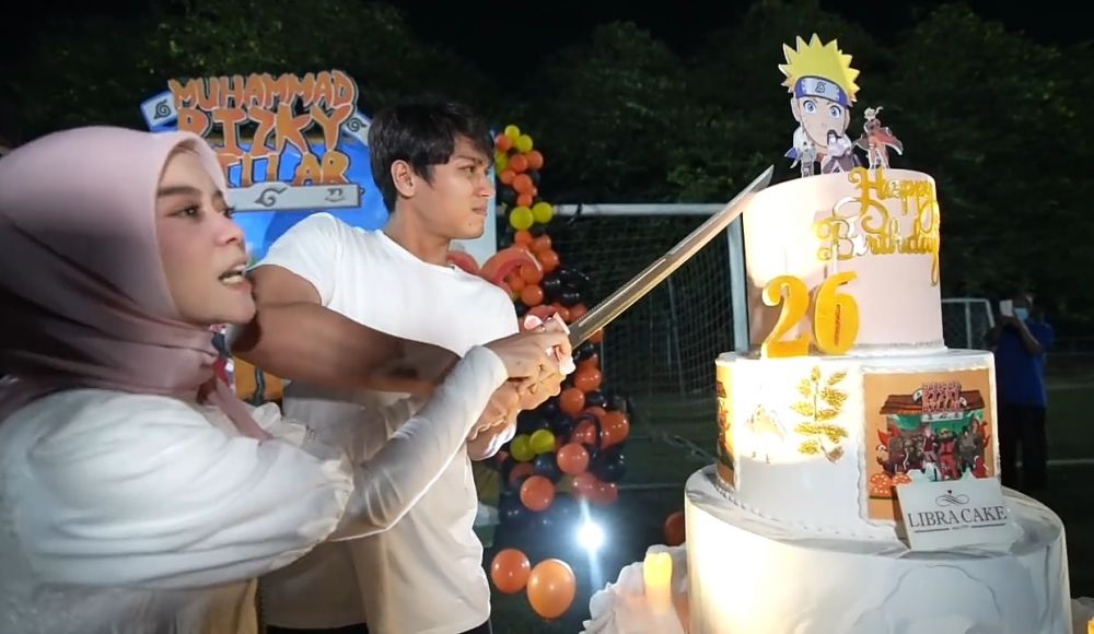 10 Momen Lesty Kejora beri kejutan ultah Rizky Billar, hadiahi motor