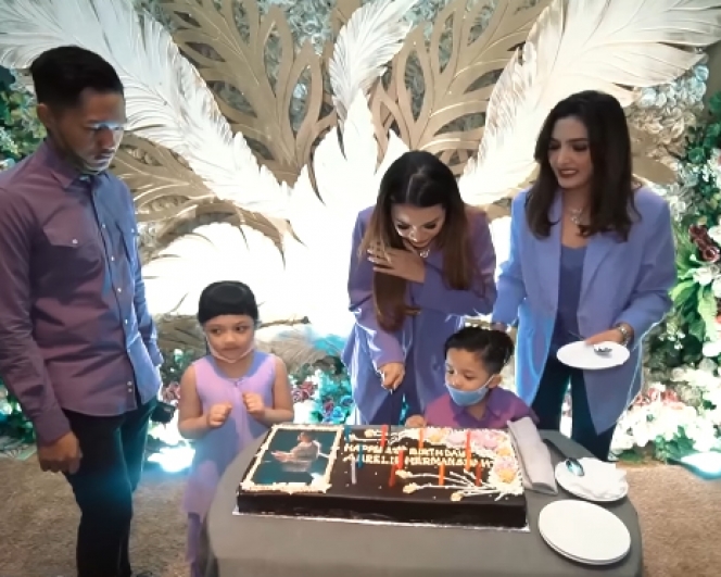 10 Potret kue ultah Aurel Hermansyah dari tahun ke tahun, selalu unik