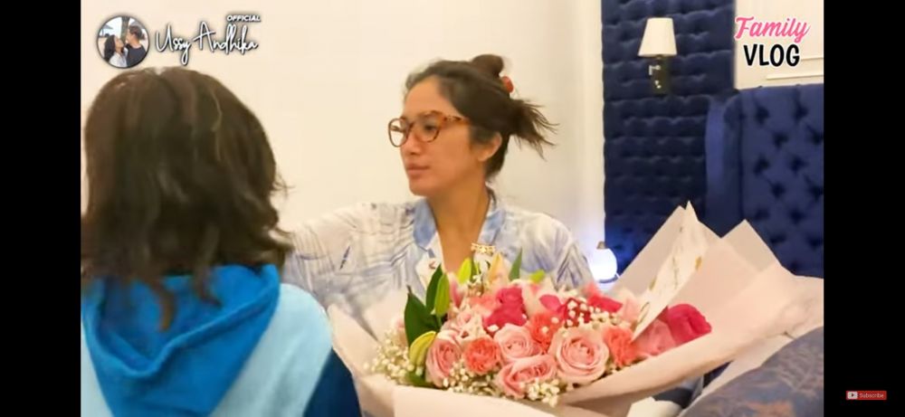 10 Momen ultah Ussy Sulistyawati ke-40, kado dari Andhika fantastis