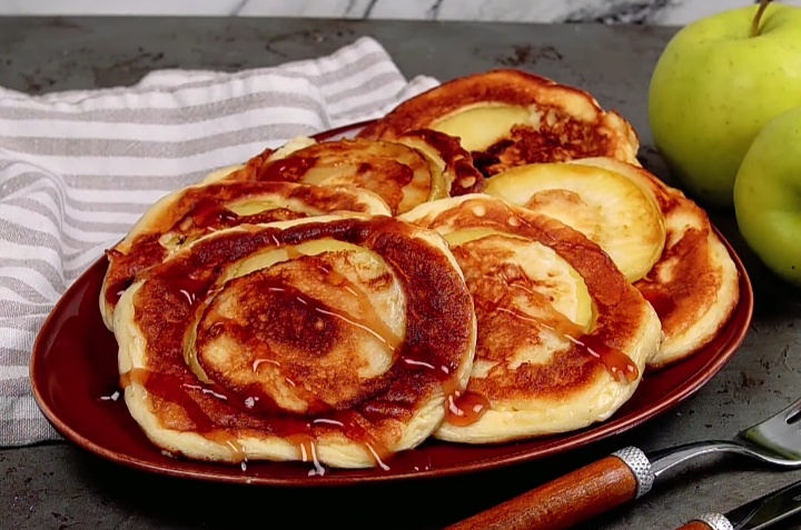 11 Resep pancake buah, mudah dibuat dan bikin nagih