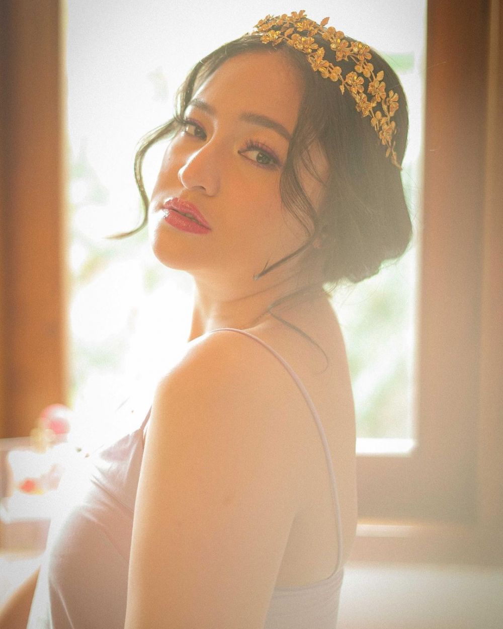 Kampanye body positivity, ini 8 potret Marshanda dengan tubuh berisi