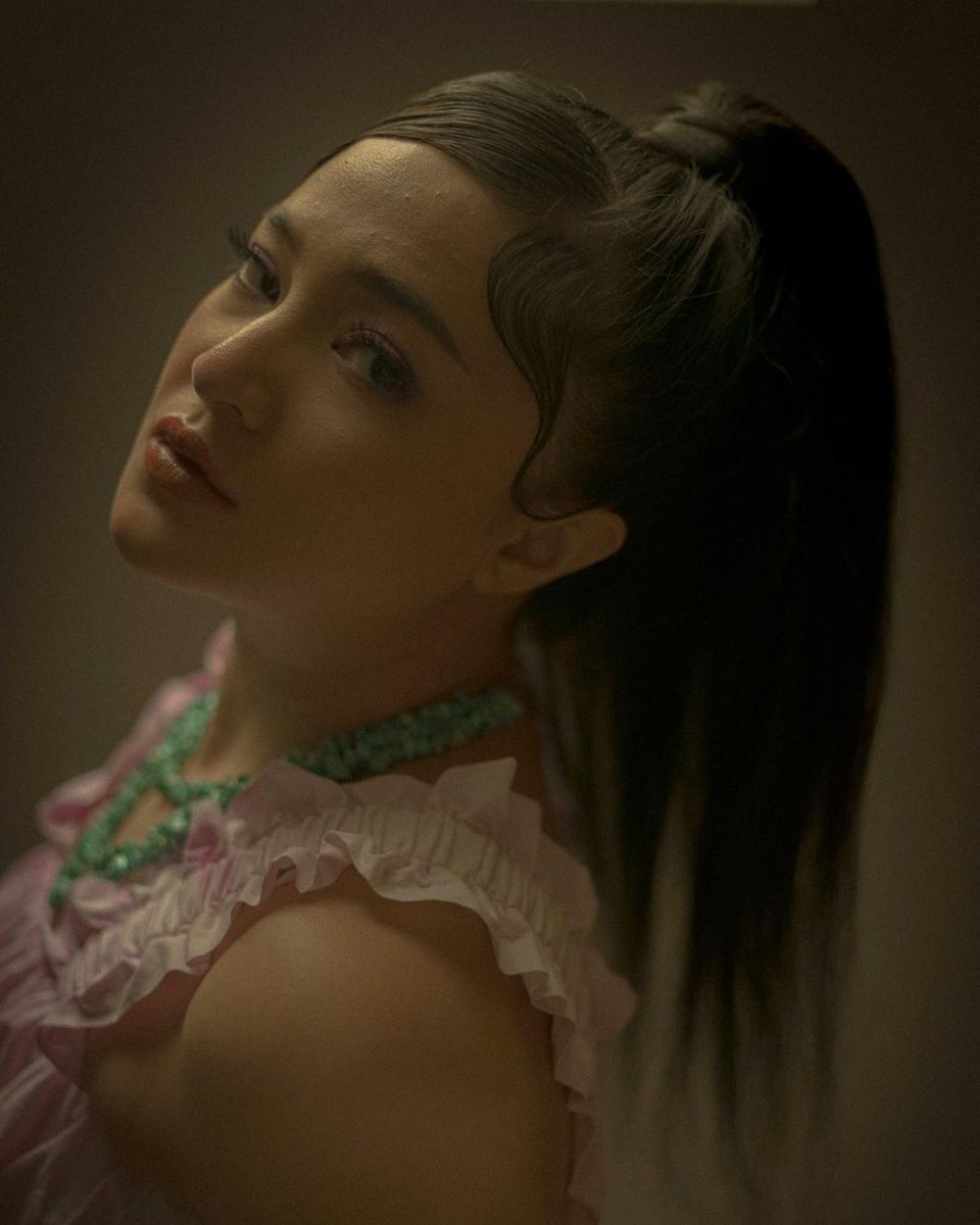 Kampanye body positivity, ini 8 potret Marshanda dengan tubuh berisi