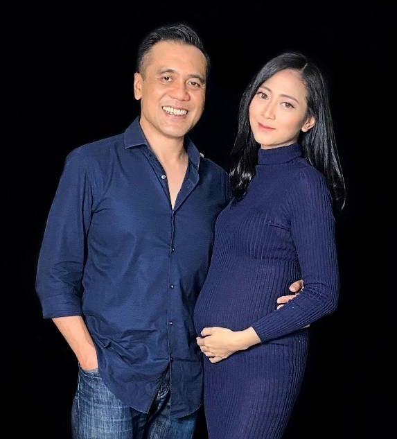 10 Potret kenangan manis Chico Hakim dan sang istri Citra Soeroso