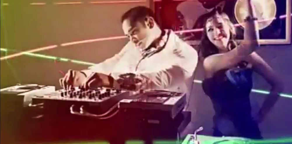 10 Potret lawas prewedding Nia Ramadhani dan Ardi Bakrie