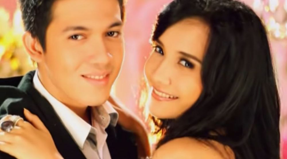 Potret lama 7 pasang seleb bintangi video klip, chemistry-nya jempolan