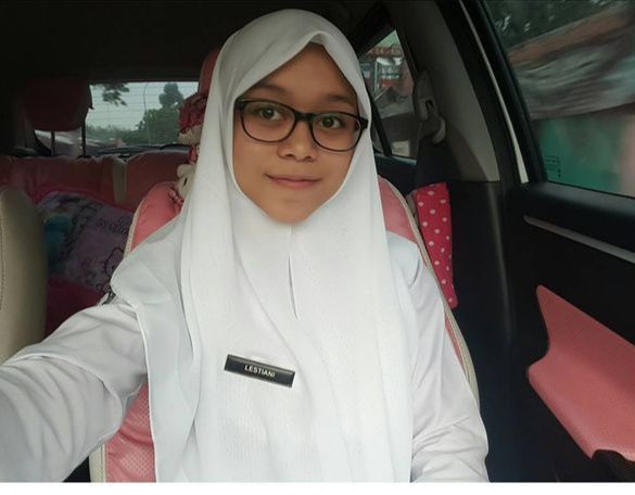 9 Potret lawas Lesty Kejora saat SMA, gaya hijabnya curi perhatian