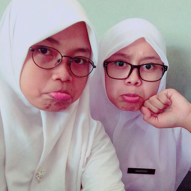 9 Potret lawas Lesty Kejora saat SMA, gaya hijabnya curi perhatian