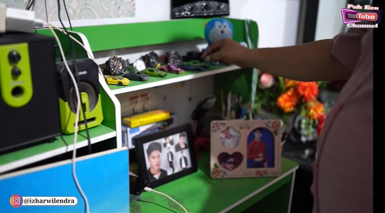 9 Potret kamar Rizky Billar saat masih kecil, foto TK-nya gemas pol