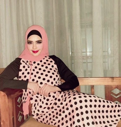 Potret terbaru 9 diva dangdut era 2000-an, awet muda