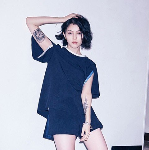 9 Potret Han So-hee sebelum debut, tatonya curi perhatian