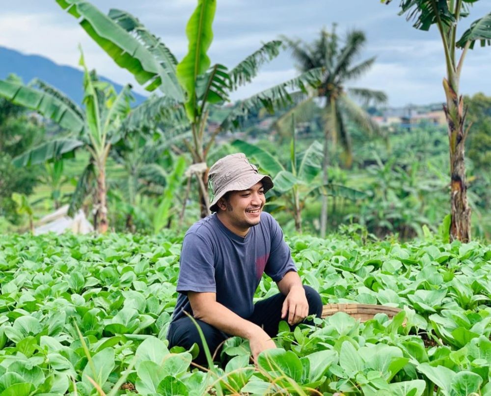 11 Aktor ini langganan peran utama di sinetron religi, aktingnya juara