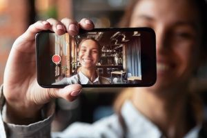 6 Alasan smartphone lawas masih digandrungi banyak orang saat ini