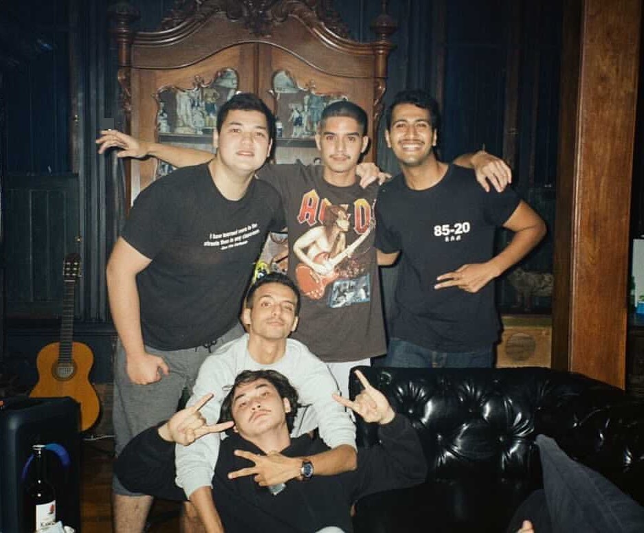 Kini berkumis, 9 potret terbaru Al Ghazali ini jadi sorotan