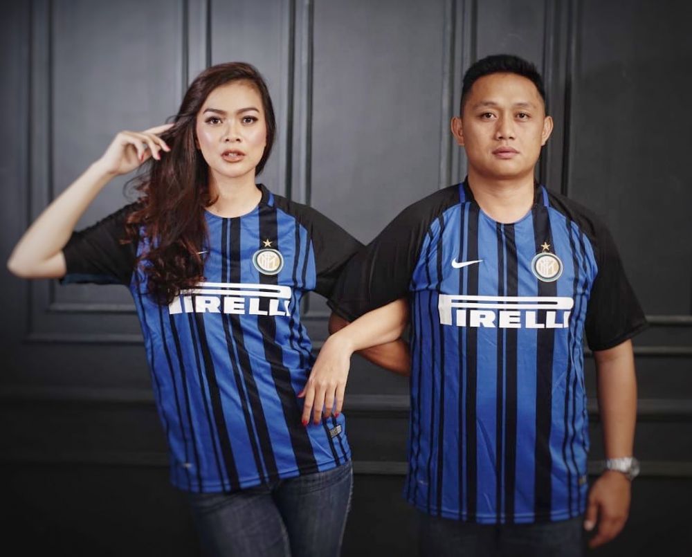 12 Potret mantan ratu kecantikan bareng pasangan, Artika Sari so sweet