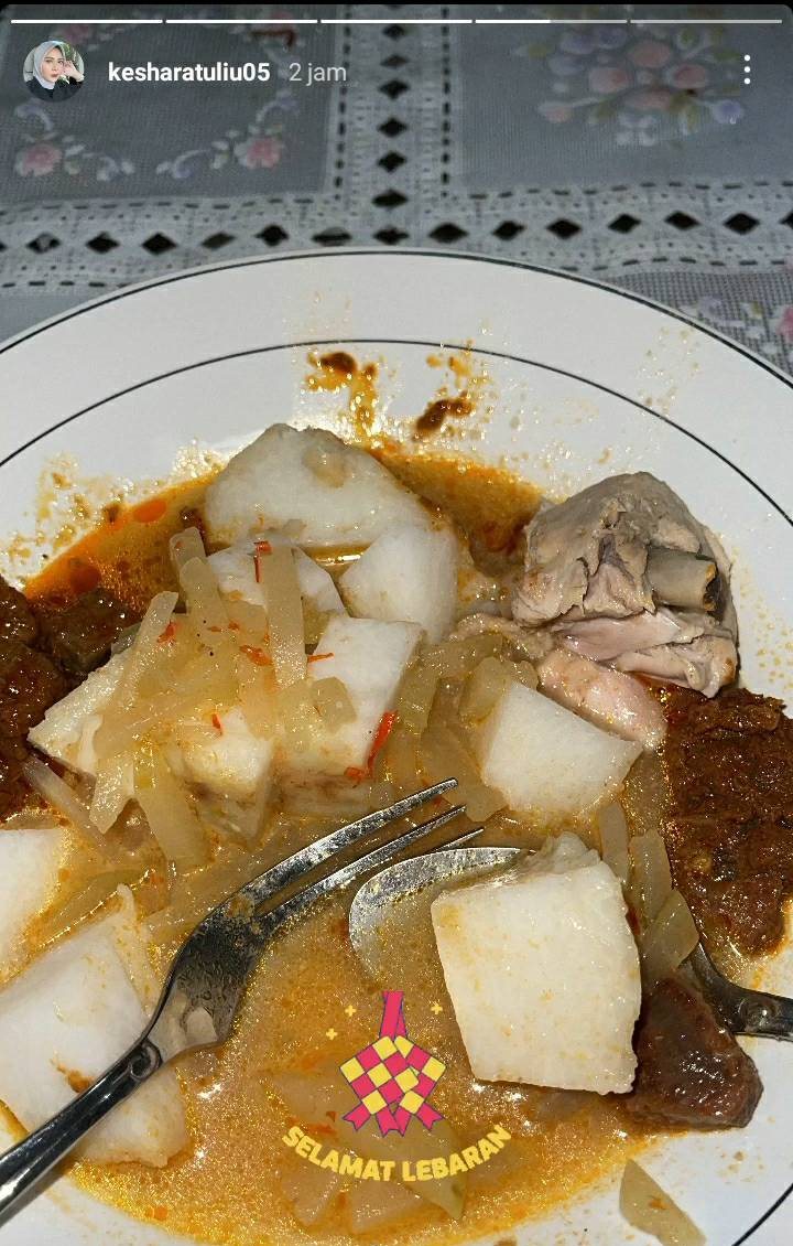 Menu makanan 13 seleb saat Idul Adha, menggugah selera