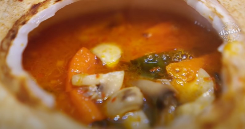 9 Resep masakan ala Asmirandah, cocok disantap bareng keluarga