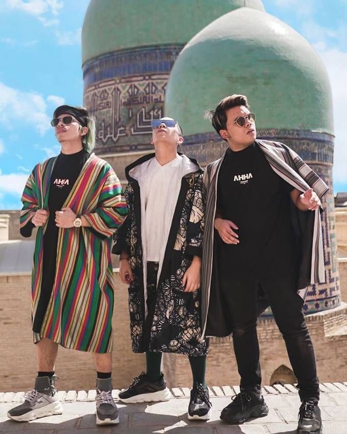 Jarang terekspos, begini potret 9 YouTuber Tanah Air bareng saudaranya