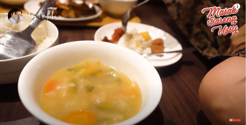 Inspirasi masakan serba sayur ala 11 seleb, cocok buat diet