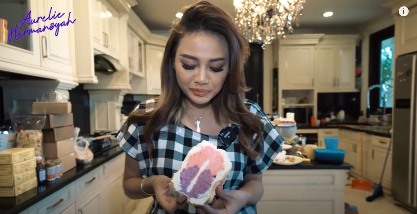 Inspirasi kue ala 9 penyanyi, bikin auto lapar