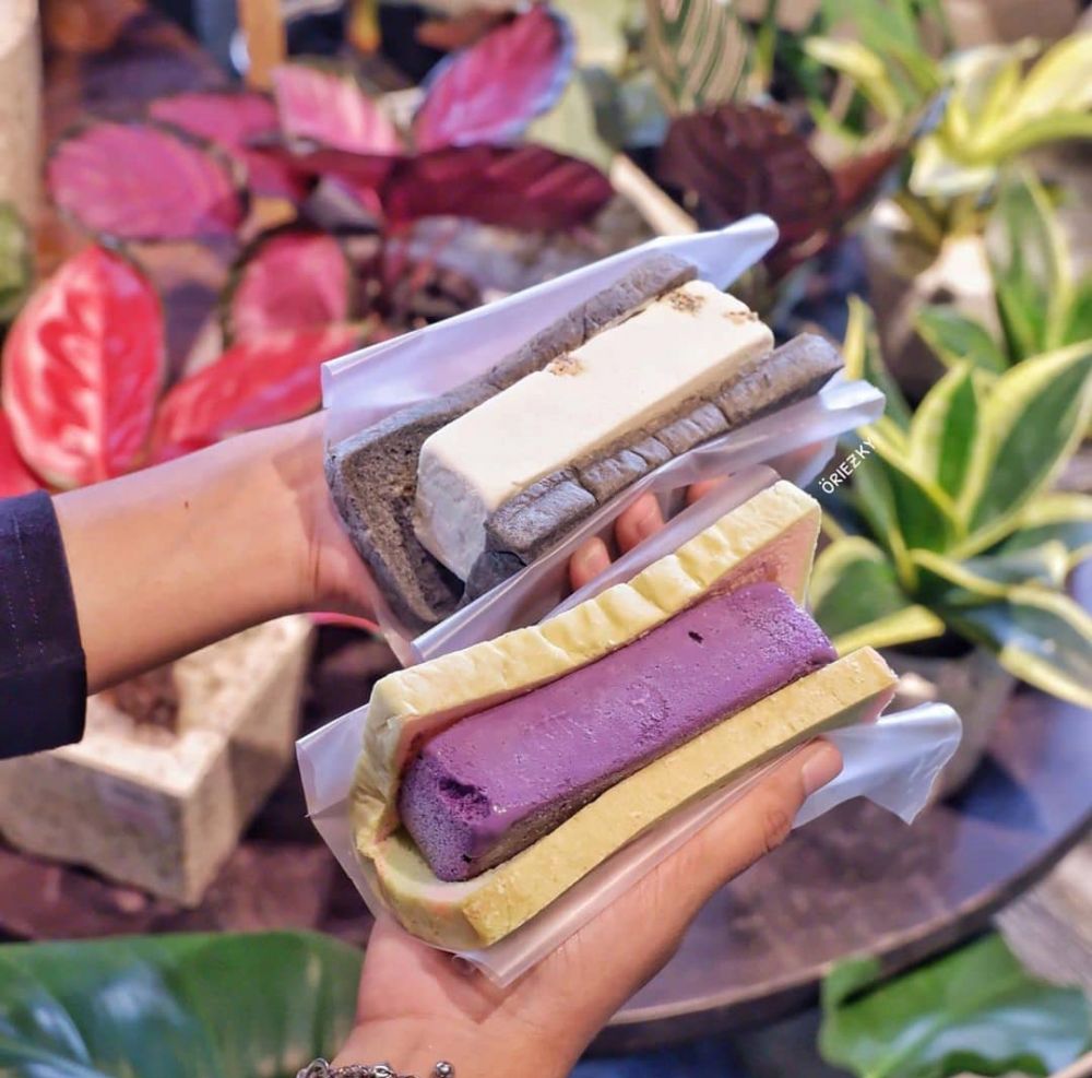 9 Kuliner kombinasi dua makanan ini unik, lezatnya bikin ngiler