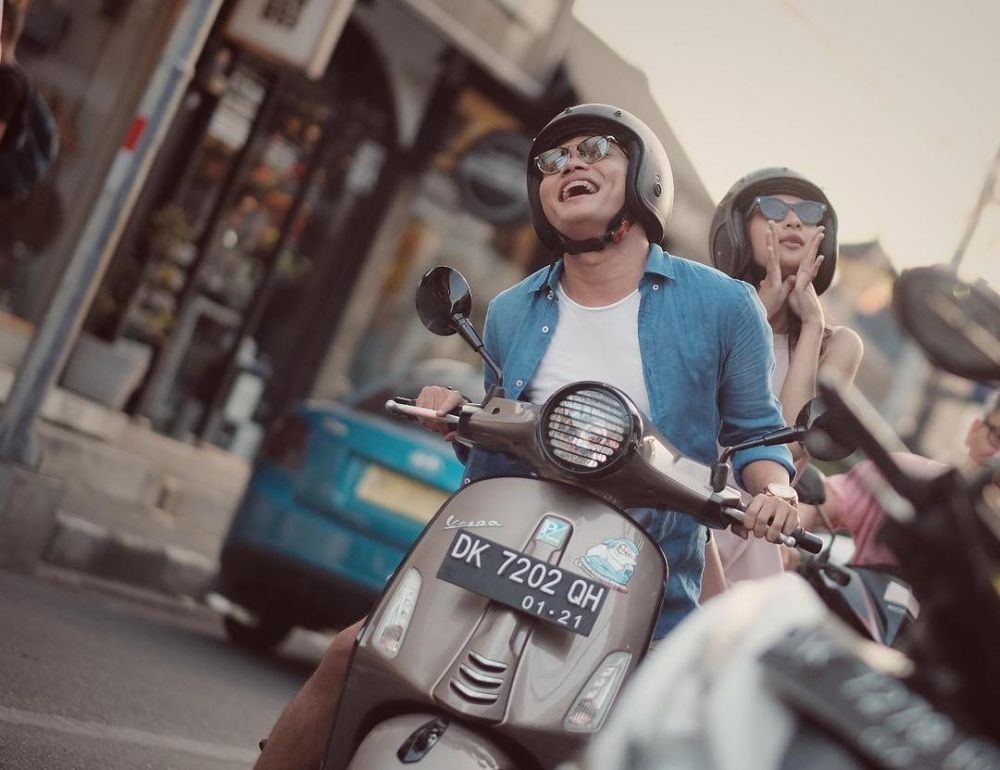 Momen manis Rizky Febian & 5 pasangan duet, chemistry-nya bikin baper