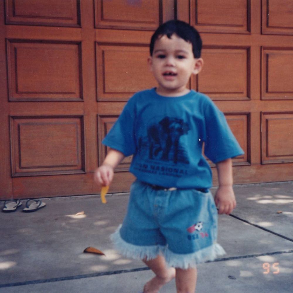 Potret masa kecil 13 aktor blasteran, paras bulenya curi perhatian