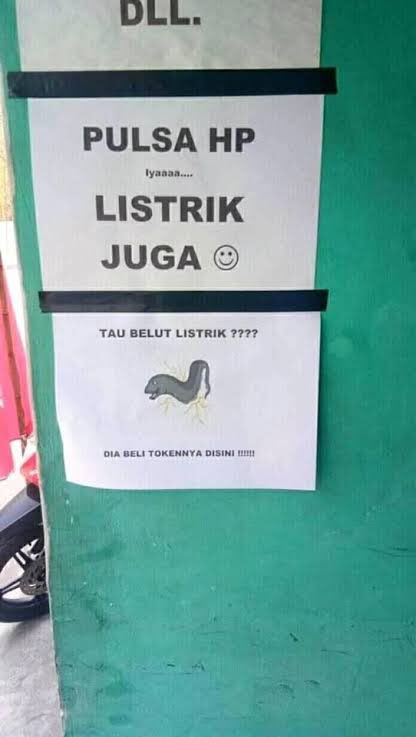 15 Tulisan kocak di konter HP ini bikin pembeli garuk kepala