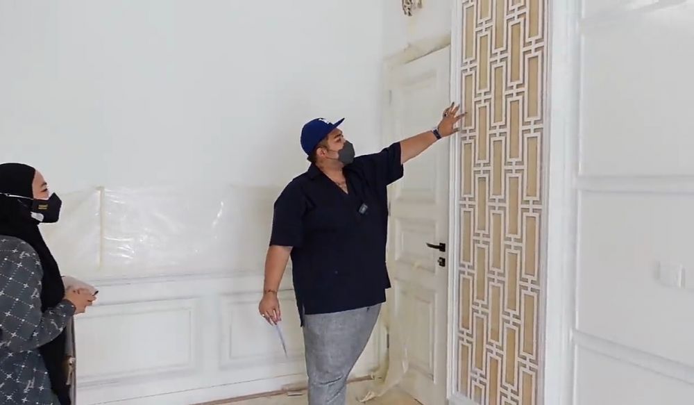 9 Potret kamar Ivan Gunawan yang tengah direnovasi, desainnya kece