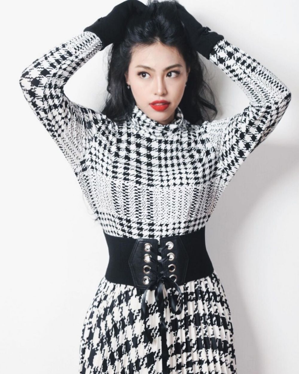 Lama tak tampil on air, ini 7 potret anyar Sean Idol yang manglingi