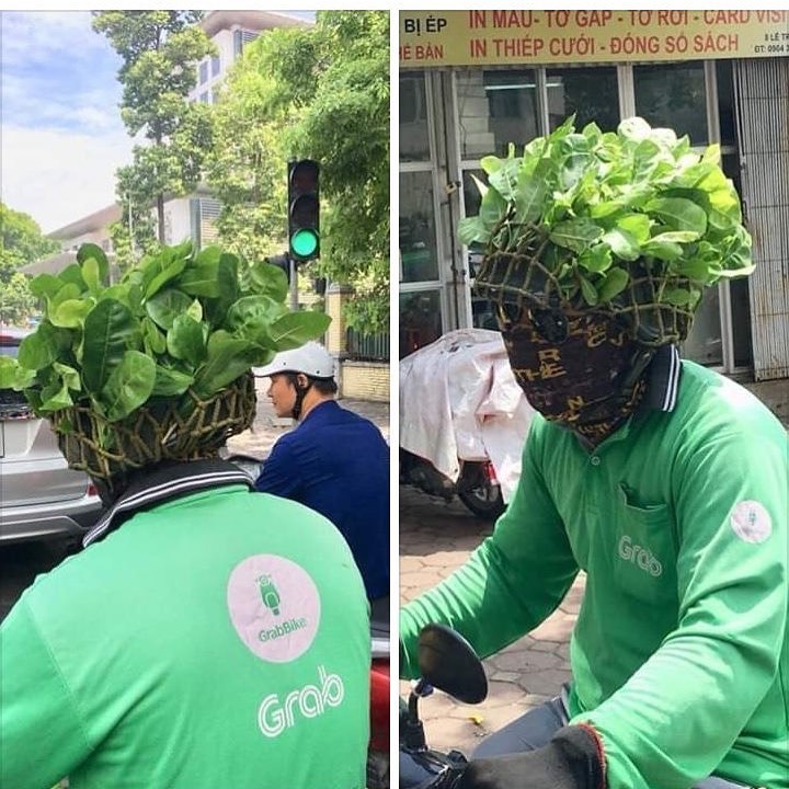 25 Potret lucu helm ini nyelenehnya bikin pengendara tersenyum