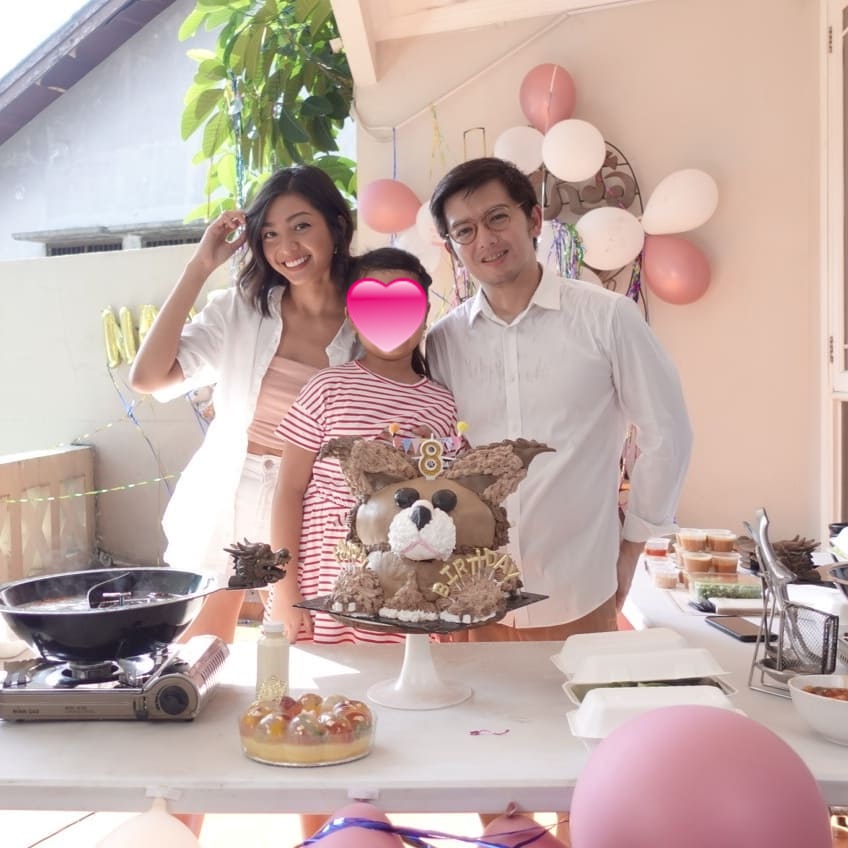 7 Momen ultah anak Nicky Tirta, bentuk kuenya curi perhatian