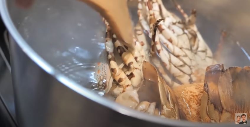 Tips memasak seafood ala 7 seleb, bikin bau amis hilang