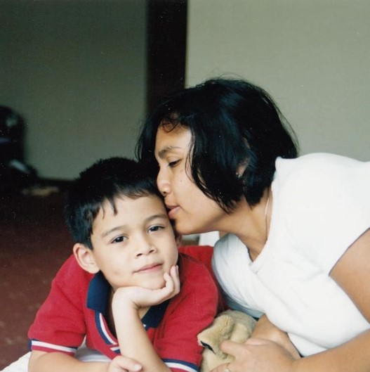 Potret masa kecil 9 pesinetron pria blasteran, parasnya gemesin