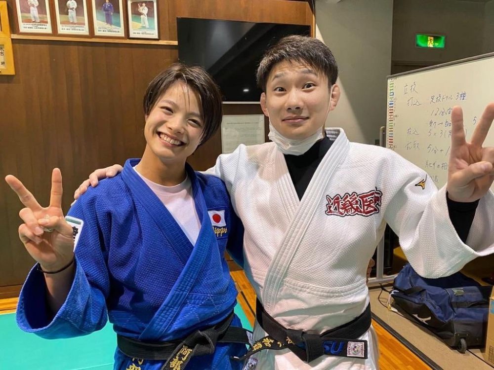 9 Potret Hifumi Abe & Uta Abe, kakak beradik raih emas Olimpiade Tokyo