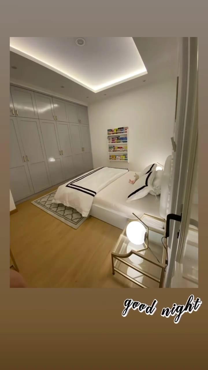 11 Potret rumah baru Fitri Tropica, dilengkapi 'minimarket' pribadi