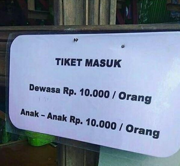 25 Pengumuman lucu tarif jasa di tempat umum ini bikin mikir keras