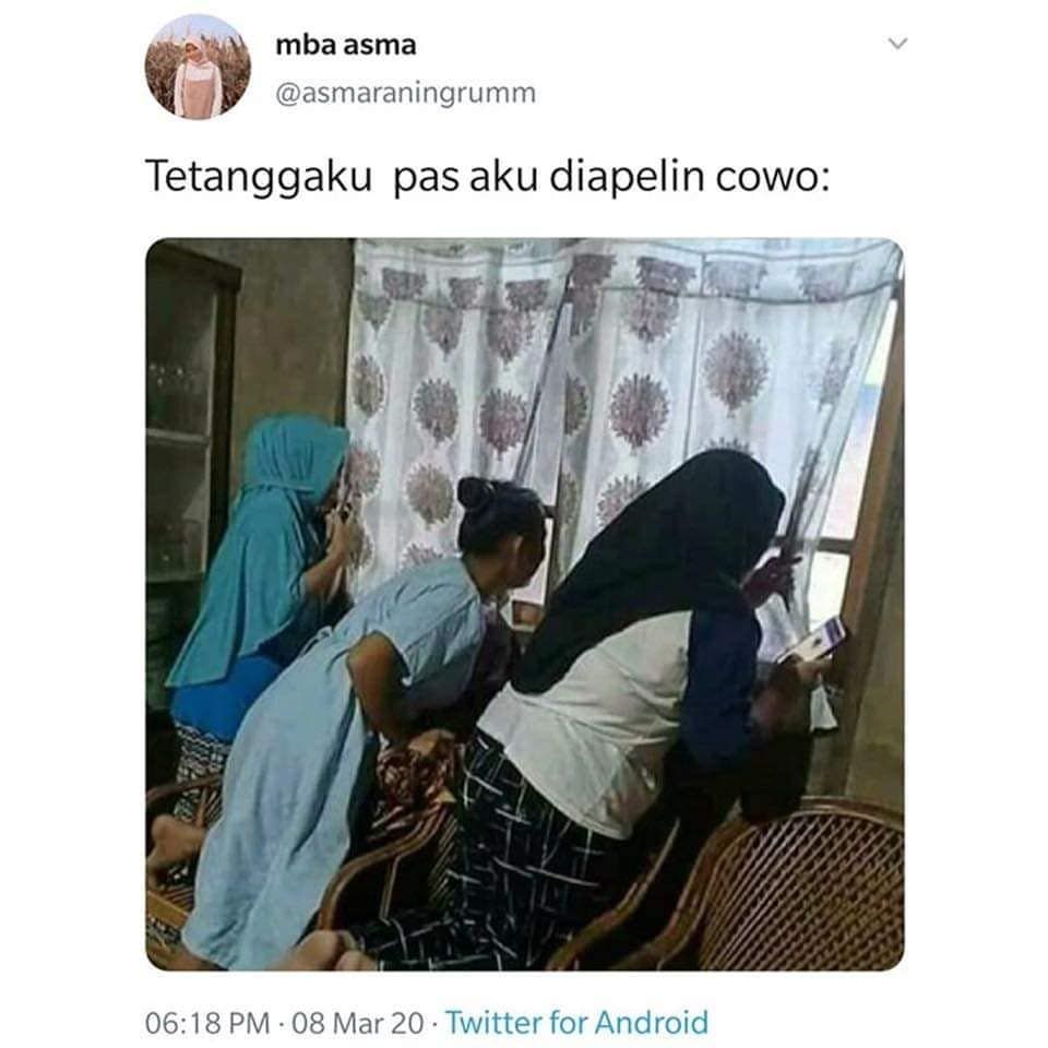 11 Kelakuan cewek kurang kerjaan ini lucunya bikin geleng kepala