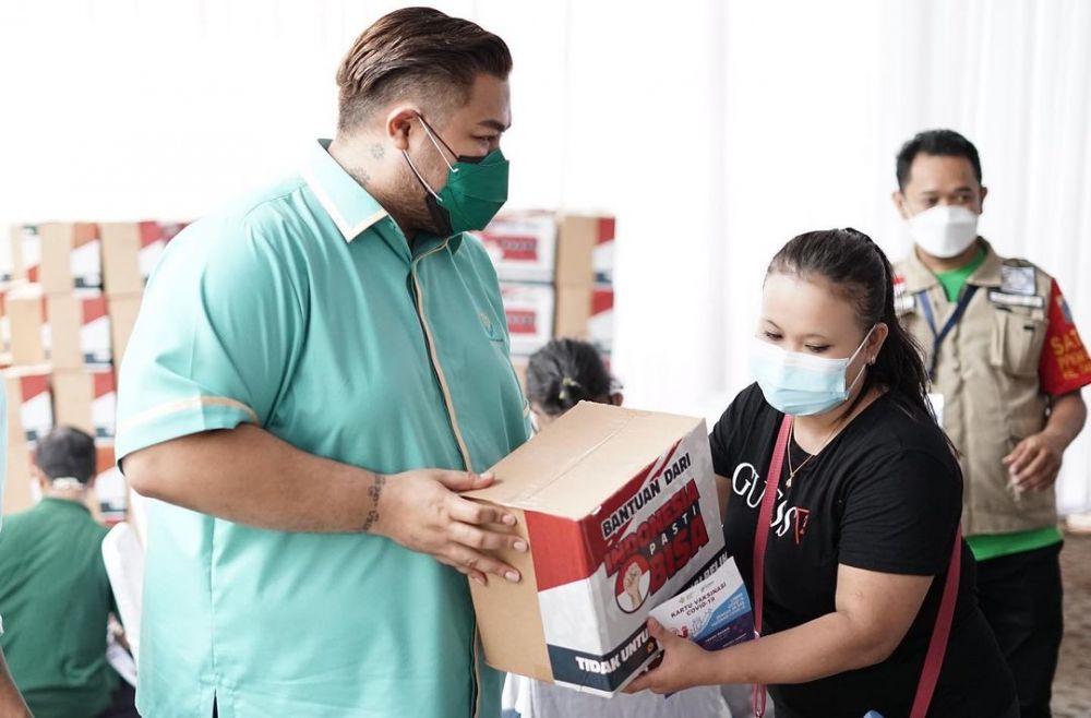 7 Momen Ivan Gunawan gelar vaksinasi massal, bikin salut