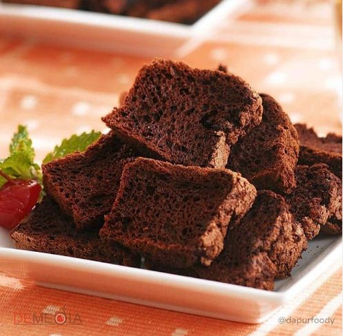 11 Resep bolu cokelat ala rumahan, praktis, lembut, dan bisa dijual