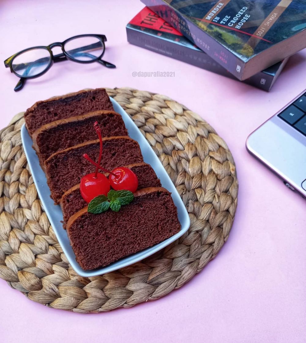 11 Resep bolu cokelat ala rumahan, praktis, lembut, dan bisa dijual