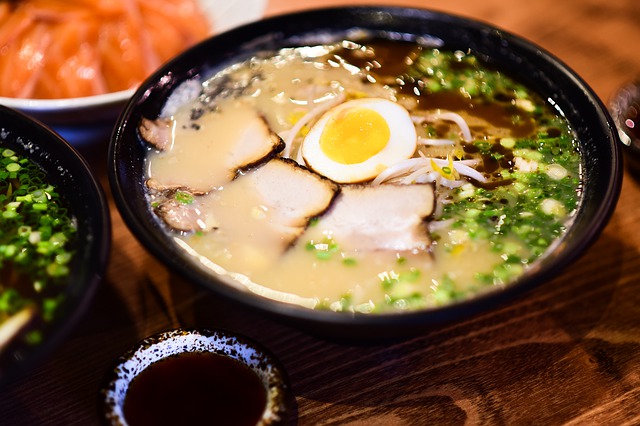 Sering dikira sama, ini 5 perbedaan ramen dan ramyun