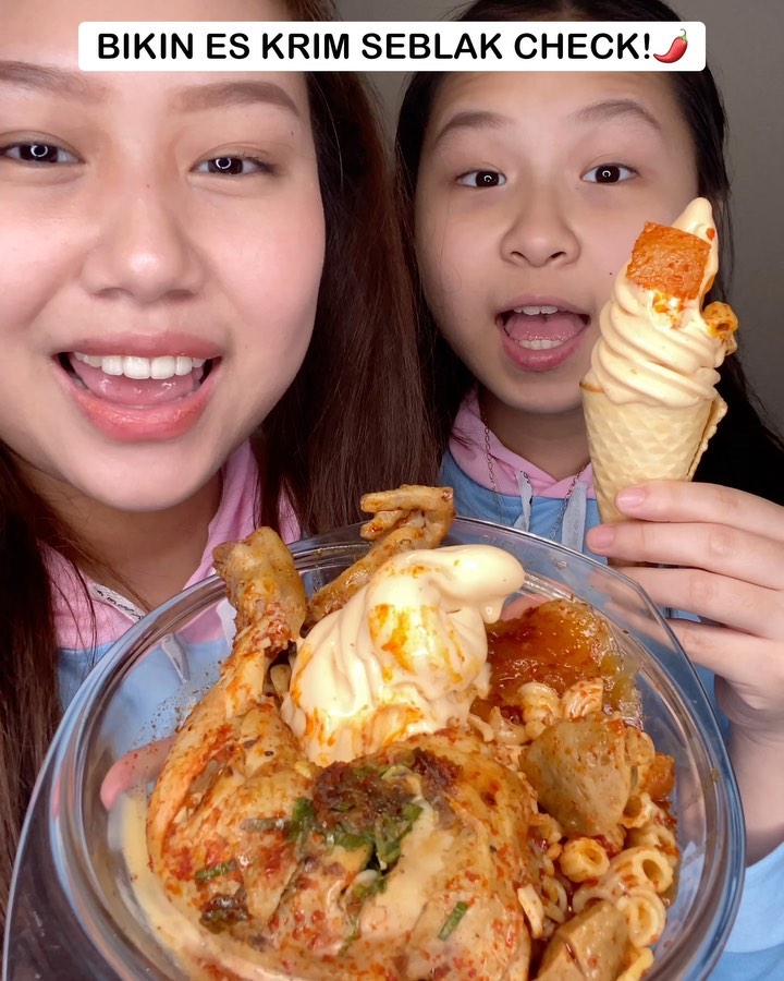 11 Kreasi es krim nyeleneh ala Sisca Kohl, ada rasa pecel lele